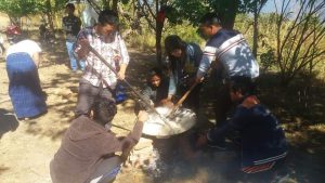 ထမင်းနှဲထိုးပွဲ